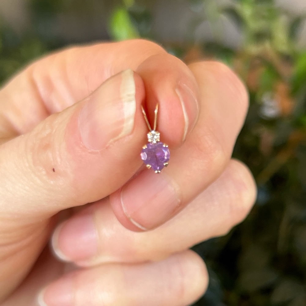 Vintage 10k Solid Gold Heart Shaped Amethyst with a Diamond